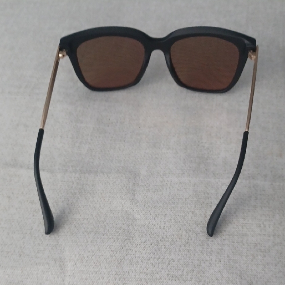 DIFF Eyewear Cat-Eye Sunglasses Black Frame Rose Gold Mirrored Lenses SKU0242 - Picture 8 of 12